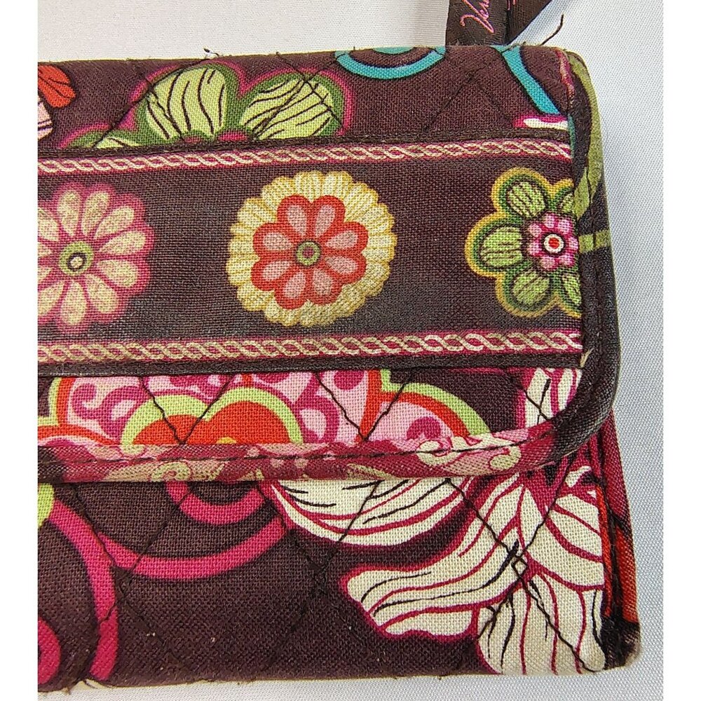 Vera Bradley Mod Floral Quilted Euro Wallet Floral Circle Pattern Boho Colorful - Picture 2 of 15